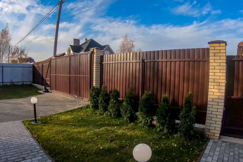 Shadowbox Fence Installation in Pearland, TX