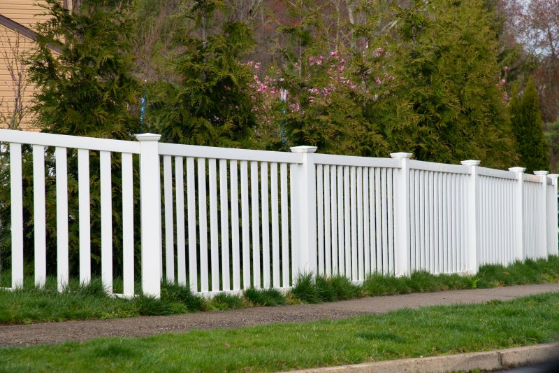 Vinyl Fence Replacement in Wilmington, NC