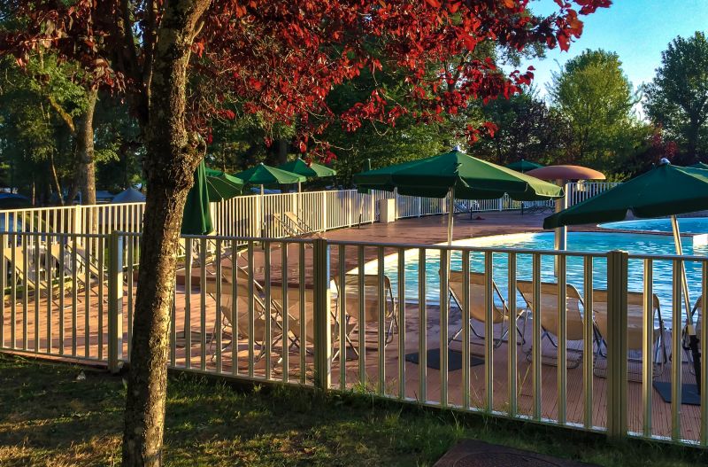 Vinyl Pool Fence Installation in St Louis, MO