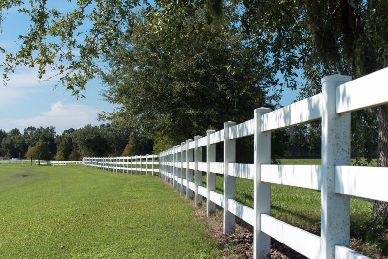 White Pvc Fence Installation in South Houston, TX